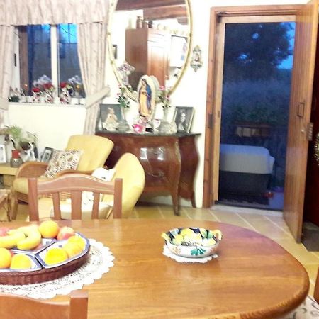 One Bedroom House With Jacuzzi Enclosed Garden And Wifi At Siggiewi 2 Km Away From The Beach 外观 照片